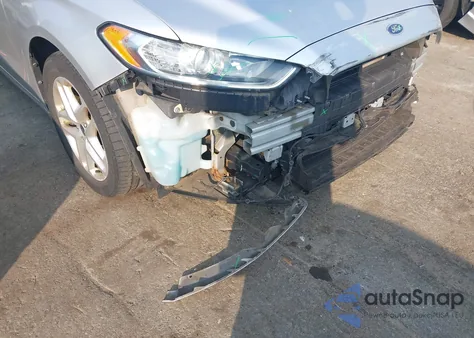 2014 Ford Fusion Se z USA, uszkodzony, nr VIN 1FA6P0HD4E5403301